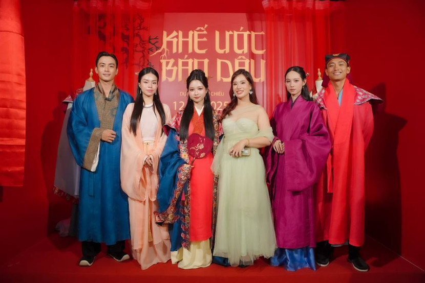 Dàn diễn viên của "Khế ước bán dâu" Dàn diễn viên của "Khế ước bán dâu"