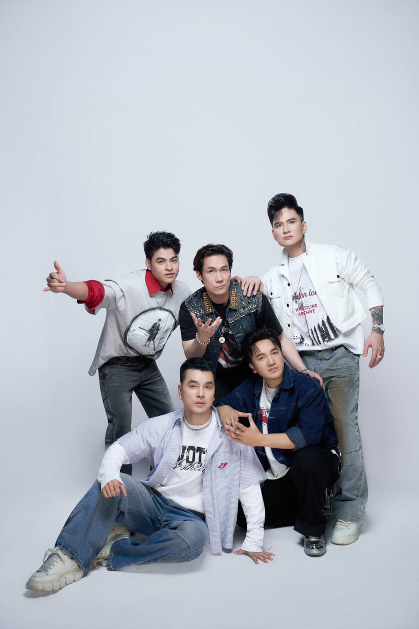 "Ngũ hổ tướng" sẽ ra MV "Anh em trước sau như một" vào ngày 18/9 tới đây "Ngũ hổ tướng" sẽ ra MV "Anh em trước sau như một" vào ngày 18/9 tới đây