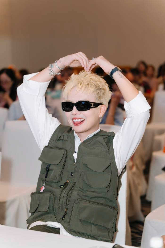 Em út Duy Khánh Em út Duy Khánh