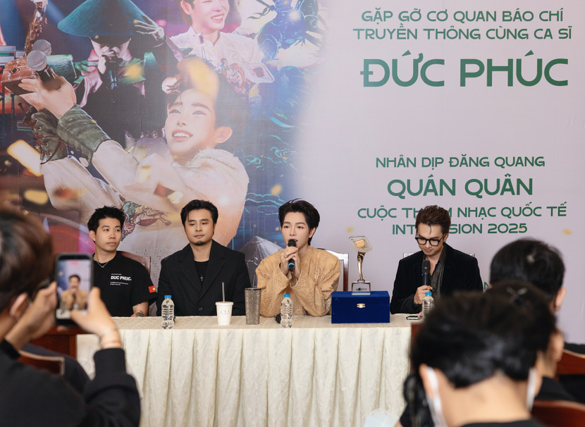 Ca sĩ Đức Phúc chia sẻ tại buổi gặp gỡ truyền thông chiều 29/9