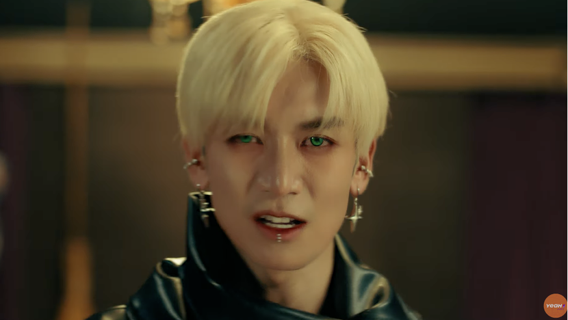 BB Trần với vẻ ngoài “khó gần" BB Trần với vẻ ngoài “khó gần"