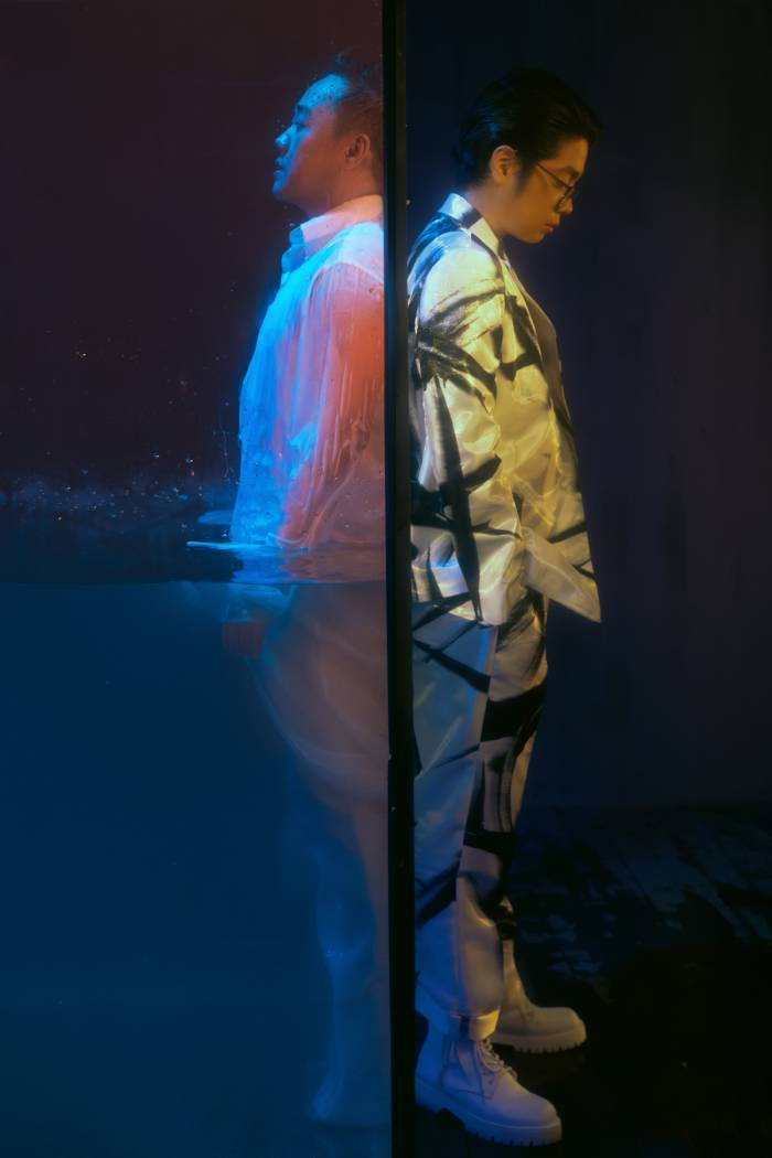 Bùi Anh Tuấn trở lại sau thời gian "ở ẩn", kết hợp cùng Trung Quân trong EP B.U.I Bùi Anh Tuấn trở lại sau thời gian "ở ẩn", kết hợp cùng Trung Quân trong EP B.U.I