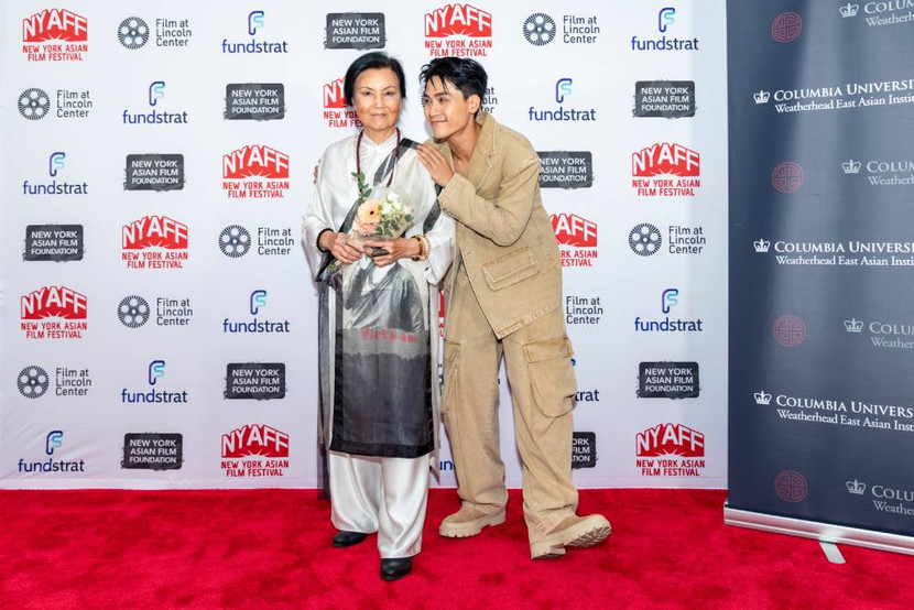 Võ Điền Gia Huy và ngôi sao điện ảnh Kiều Chinh Võ Điền Gia Huy và ngôi sao điện ảnh Kiều Chinh