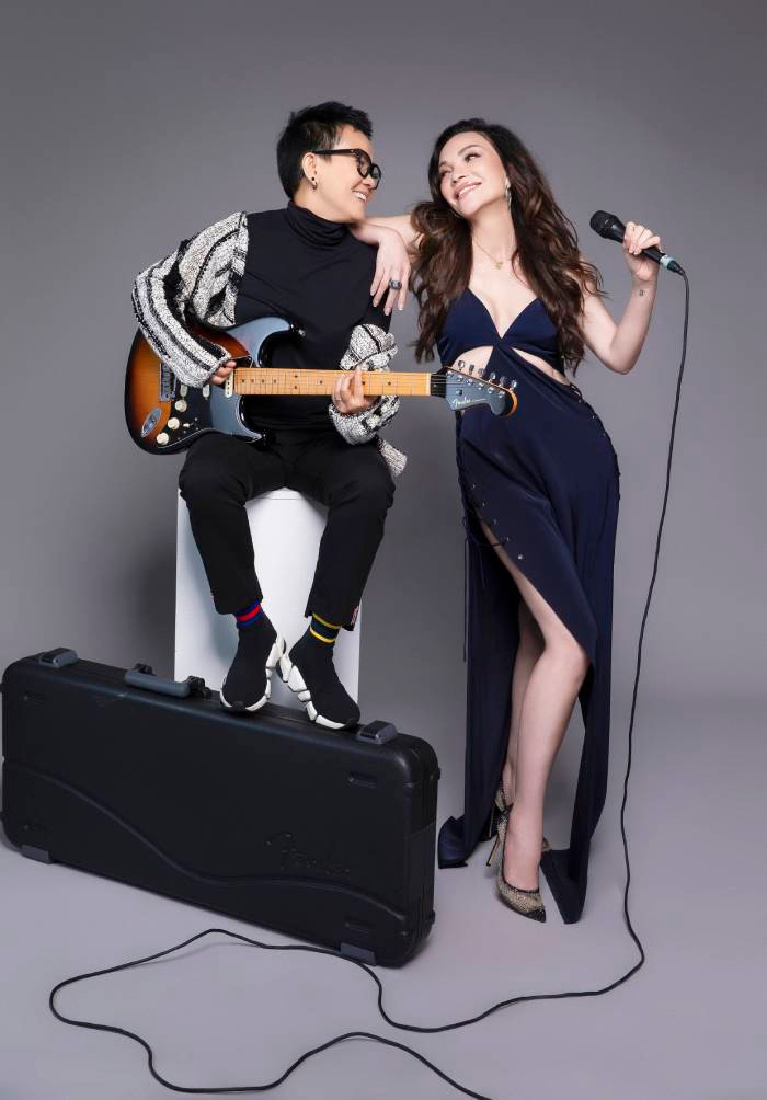 "Beginning" là dự án đầu tiên trong chuỗi album chữa lành do Phương Uyên sáng tác và sản xuất "Beginning" là dự án đầu tiên trong chuỗi album chữa lành do Phương Uyên sáng tác và sản xuất