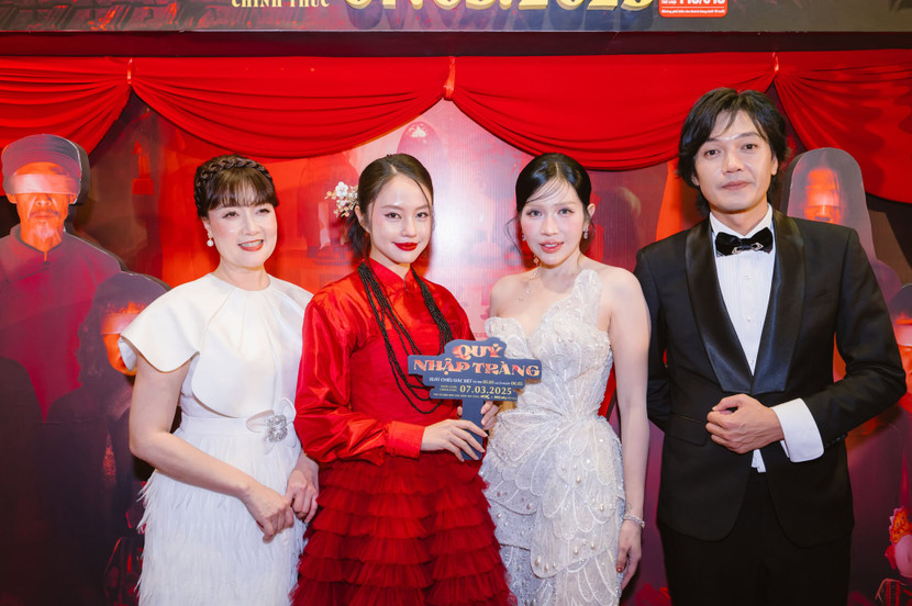 Rima Thanh Vy ấn tượng trên thảm đỏ đến chúc mừng Khả Như và ekip