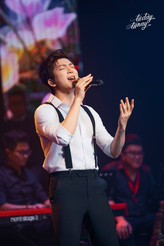 Tăng Phúc thể hiện những ca khúc gắn liền với tên tuổi mình thời gian qua