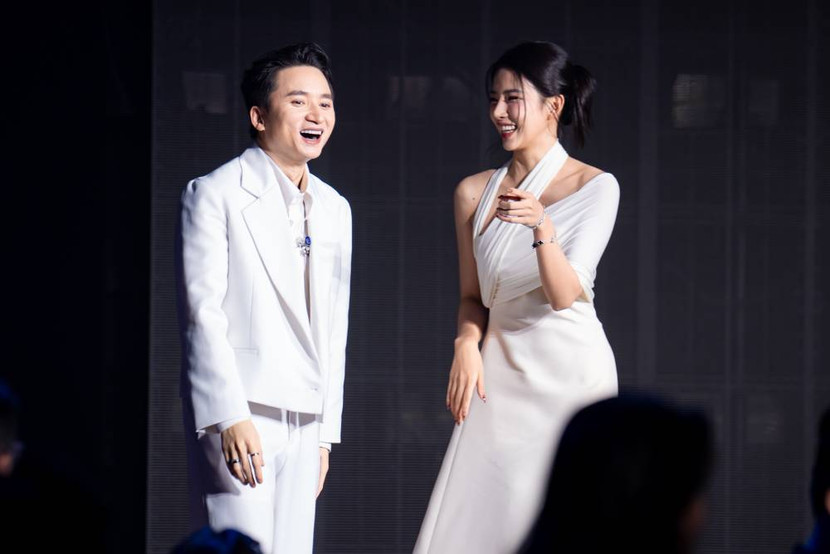 Vợ chồng Phan Mạnh Quỳnh trong live concert "Chuyến tàu: Mùa đông"