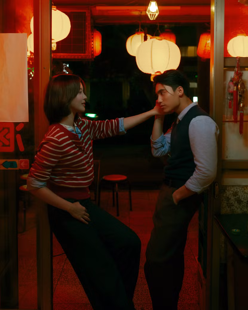 Junei Plearnpichaya - diễn viên người Thái Lan - trở thành nữ chính của MV "Ôm em thật lâu"
