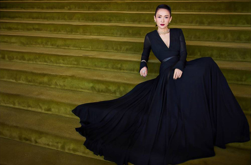 Sự kết hợp giữa Chương Tử Di và Công Trí tại "The Gold House Gala Awards" lần này là một minh chứng đẹp đẽ cho sự giao thoa văn hóa Á Đông trên sân khấu toàn cầu, nơi thời trang không chỉ là trang phục mà còn là tiếng nói, bản sắc và tầm vóc của những nghệ sĩ tiên phong