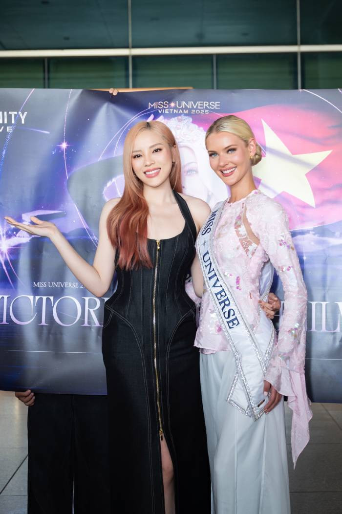 Hoa hậu Kỳ Duyên vui mừng gặp lại Victoria Kjær Theilvig