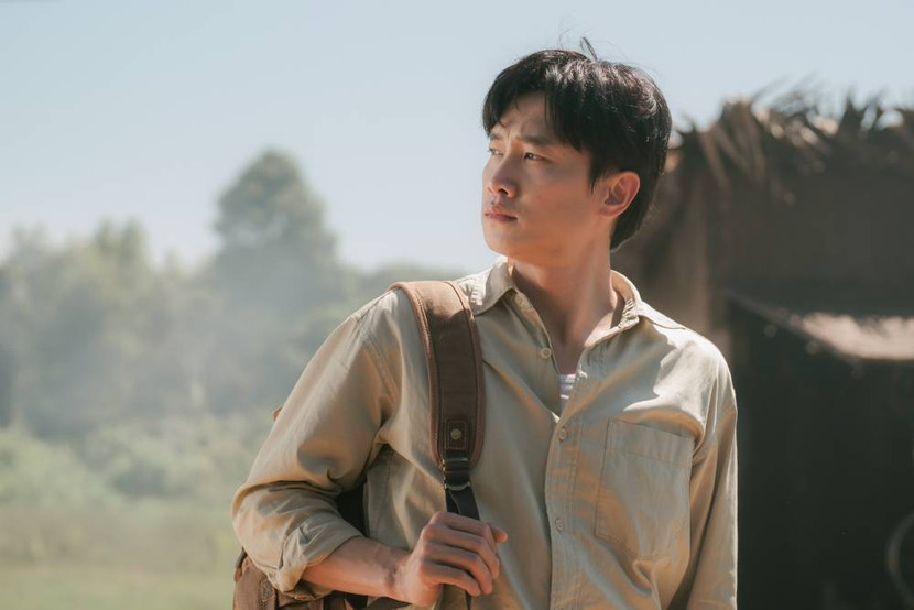 Quốc Trường trong vai nhà văn có nhiều bí ẩn Quốc Trường trong vai nhà văn có nhiều bí ẩn