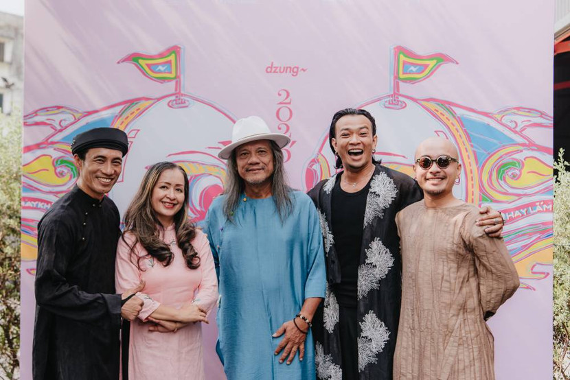 Các nghệ sĩ đã tham gia cùng Dzung trong album "2025' - Hay không hay lắm"