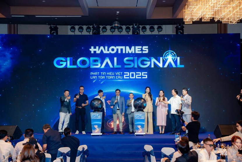 Nghi thức kích hoạt “Global Signal” cũng chính thức diễn ra tại sự kiện Nghi thức kích hoạt “Global Signal” cũng chính thức diễn ra tại sự kiện