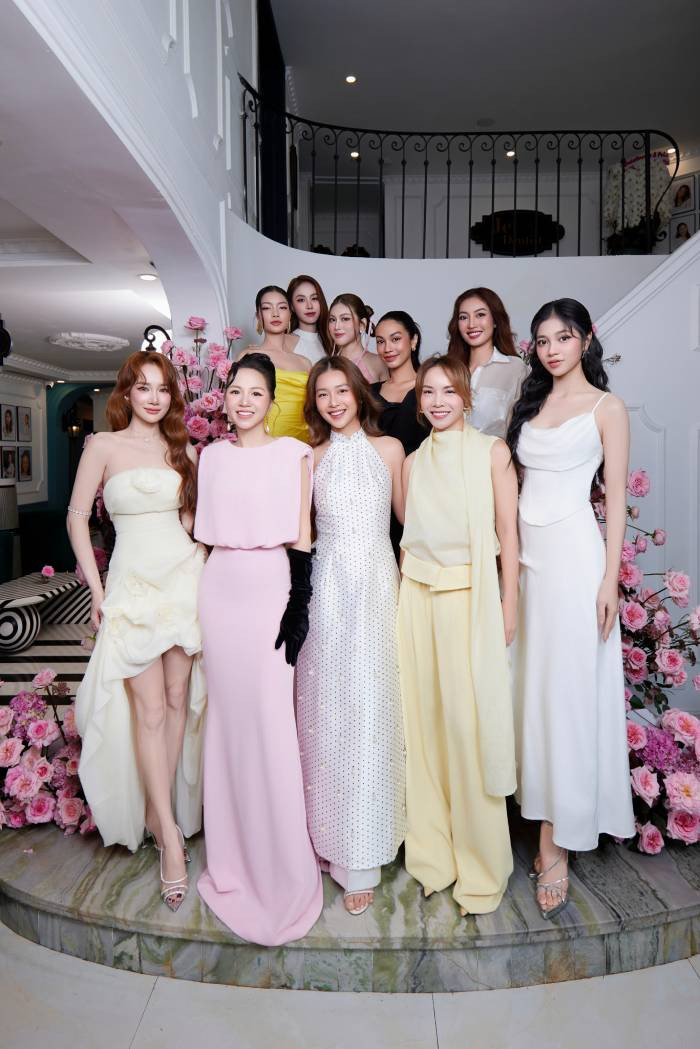 "Bản giao hưởng nụ cười - Vũ khúc mùa xuân" không chỉ là buổi tiệc mà còn là dịp kết nối, nơi Jet Dentist cùng những người đồng hành chia sẻ những khoảnh khắc đáng nhớ, đánh dấu một năm mới đầy thành công và hạnh phúc