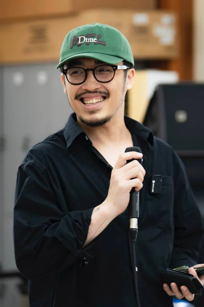 Vũ cùng các nghệ sĩ hứa hẹn sẽ mang đến một chương trình âm nhạc nhiều cảm xúc Vũ cùng các nghệ sĩ hứa hẹn sẽ mang đến một chương trình âm nhạc nhiều cảm xúc