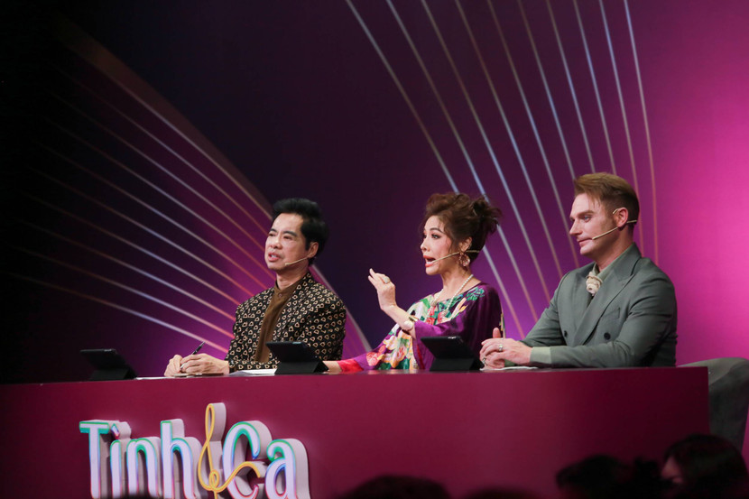 Ban giám khảo đêm chung kết của &quot;Tình ca xuyên Việt&quot;