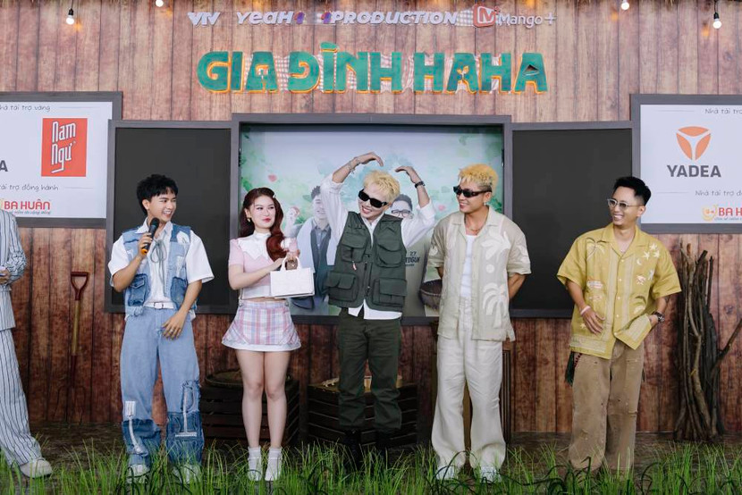 Những nghệ sĩ tham gia "Gia đình haha" Những nghệ sĩ tham gia "Gia đình haha"