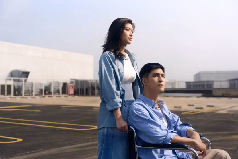Hoa hậu Đoàn Thiên Ân và Trần Hiếu đã làm khán giả khóc cười cùng MV Hoa hậu Đoàn Thiên Ân và Trần Hiếu đã làm khán giả khóc cười cùng MV