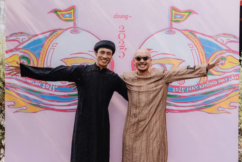 Ca sĩ Phạm Anh Khoa và Dzung tại sự kiện ra mắt album