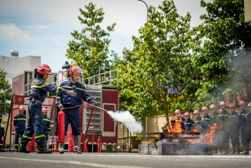 Các chiến sĩ luyện tập trước khi thực chiến Các chiến sĩ luyện tập trước khi thực chiến