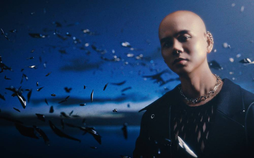 Phan Đinh Tùng trở lại mạnh mẽ hơn với âm nhạc sau chương trình "Anh trai vượt ngàn chông gai" Phan Đinh Tùng trở lại mạnh mẽ hơn với âm nhạc sau chương trình "Anh trai vượt ngàn chông gai"