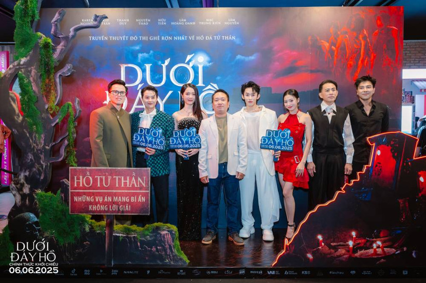 NSX Hoàng Quân, đạo diễn Hữu Tấn và dàn diễn viên chính của "Dưới đáy hồ"