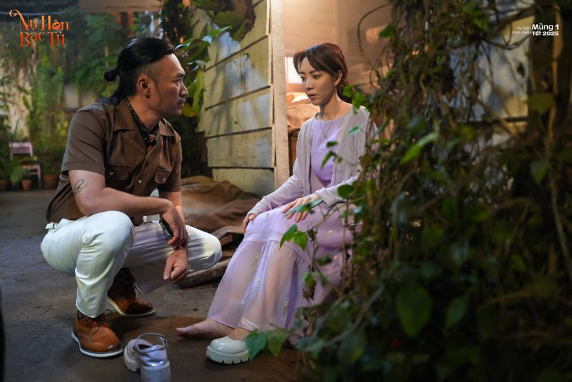 Tiến Luật và Thu Trang trong phim Tết "Nụ hôn bạc tỷ" Tiến Luật và Thu Trang trong phim Tết "Nụ hôn bạc tỷ"