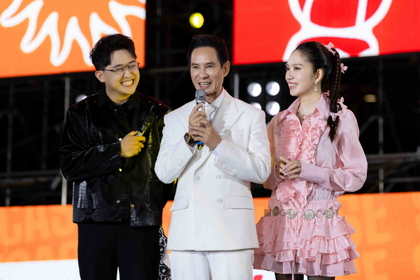 Đạo diễn Lý Hải và nhà sản xuất Minh Hà luôn đồng hành bên nhau