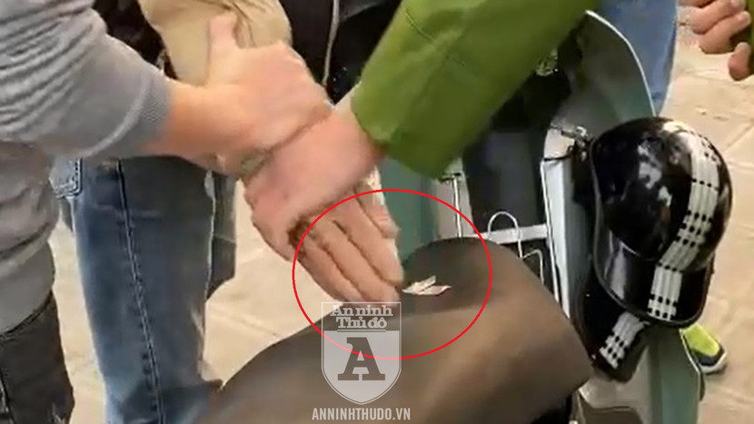 Đối tượng giấu ma túy nên đã tìm mọi cách để chạy trốn