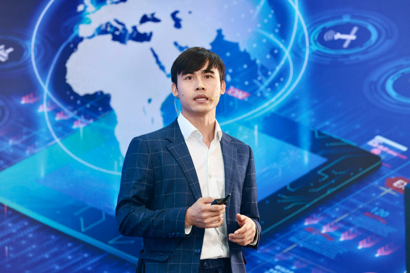 Ông Trịnh Hà, Chuyên gia chiến lược, Exness Investment Bank
