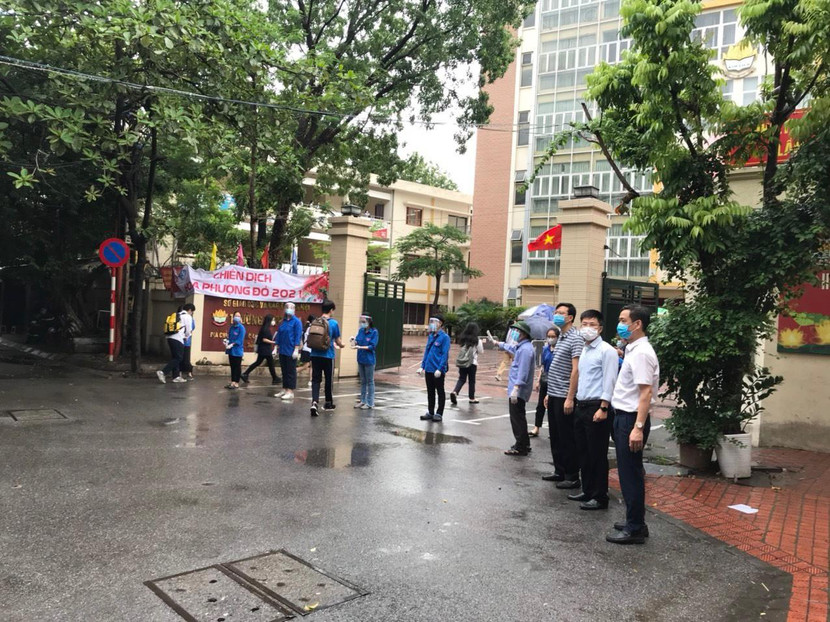 Công tác kiểm soát phòng ngừa dịch bệnh được lực lượng chức năng quận Đống Đa triển khai nghiêm túc