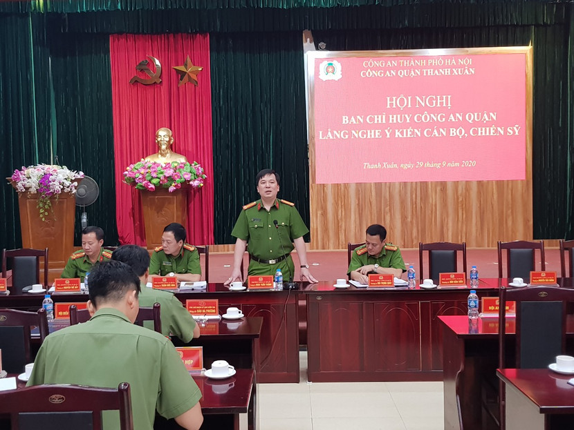 Lắng nghe và chia sẻ để ngày càng hoàn thiện ; đó là mục tiêu Công an quận Thanh Xuân đặt ra khi tổ chức hội nghị