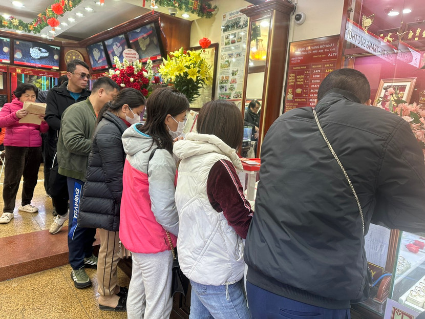 Phó Thủ tướng yêu cầu Ngân hàng Nhà nước thanh tra, kiểm tra chuyên ngành ngay thị trường vàng