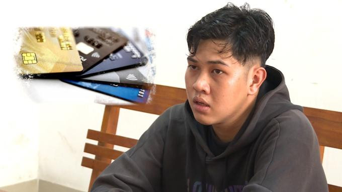 Đối tượng Nguyễn Viết Quốc và tang vật tại cơ quan Công an