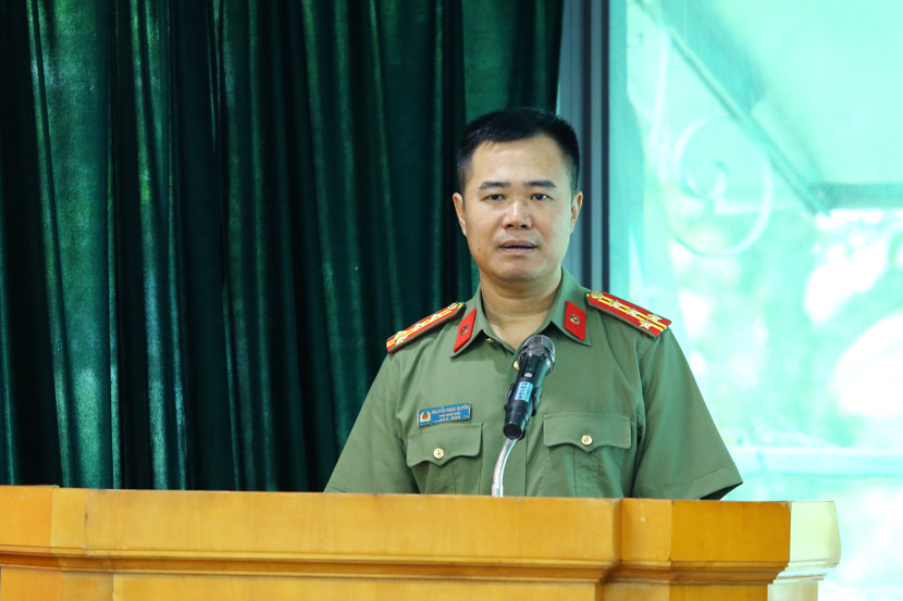 Đại tá Nguyễn Ngọc Quyền - Phó Bí thư Đảng uỷ, Phó Giám đốc CATP Hà Nội phát biểu chỉ đạo tại Lễ ký kết Đại tá Nguyễn Ngọc Quyền - Phó Bí thư Đảng uỷ, Phó Giám đốc CATP Hà Nội phát biểu chỉ đạo tại Lễ ký kết