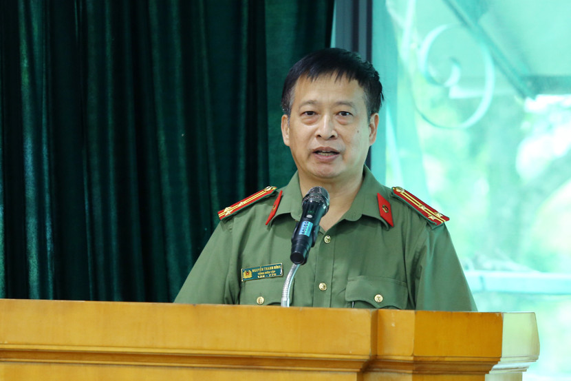 Thượng tá Nguyễn Thanh Bình, Trưởng Ban Biên tập An ninh Thủ đô phát biểu đáp từ Thượng tá Nguyễn Thanh Bình, Trưởng Ban Biên tập An ninh Thủ đô phát biểu đáp từ