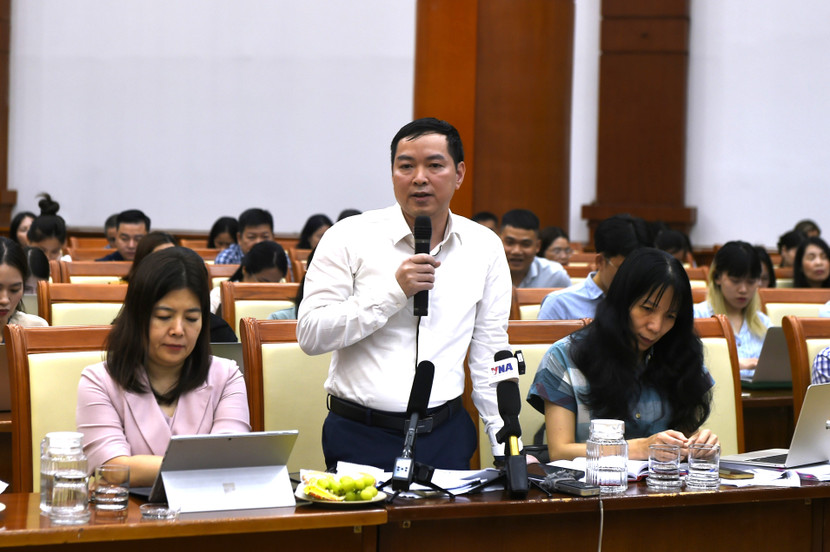 Ông Dương Tiến Dũng, Phó Vụ trưởng Vụ Ngân sách Nhà nước