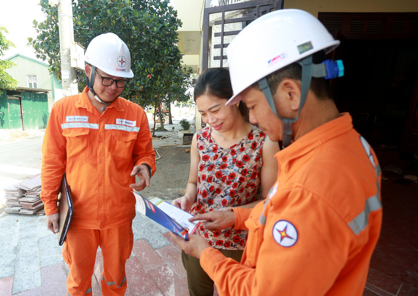 Hướng dẫn người dân các giải pháp sử dụng tiết kiệm điện hiệu quả Hướng dẫn người dân các giải pháp sử dụng tiết kiệm điện hiệu quả