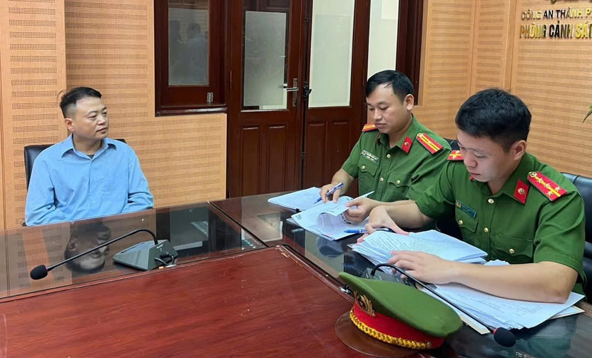 Bị can Nguyễn Hòa Bình tại cơ quan điều tra Bị can Nguyễn Hòa Bình tại cơ quan điều tra