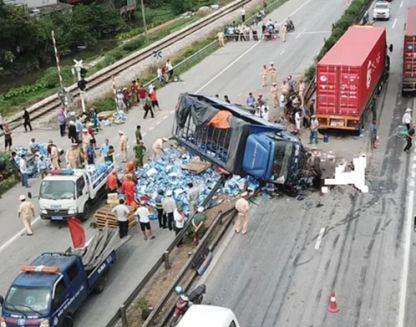 Nguyên nhân dẫn đến những vụ tai nạn giao thông thảm khốc chủ yếu do lỗi của lái xe Nguyên nhân dẫn đến những vụ tai nạn giao thông thảm khốc chủ yếu do lỗi của lái xe