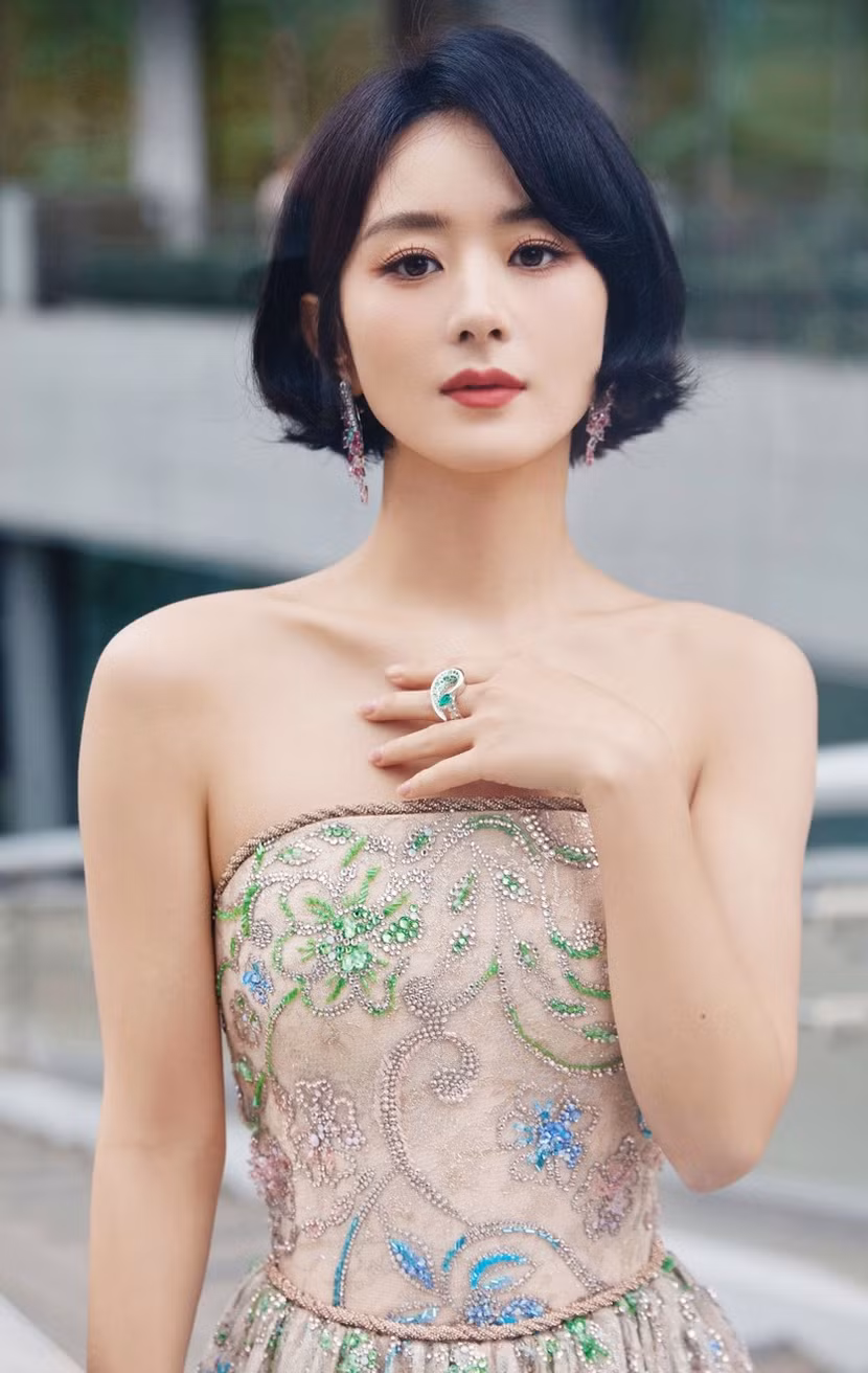 Triệu Lệ Dĩnh ra mắt phim “Tâm sự của Kiều Nghiên” tại Tokyo Triệu Lệ Dĩnh ra mắt phim “Tâm sự của Kiều Nghiên” tại Tokyo