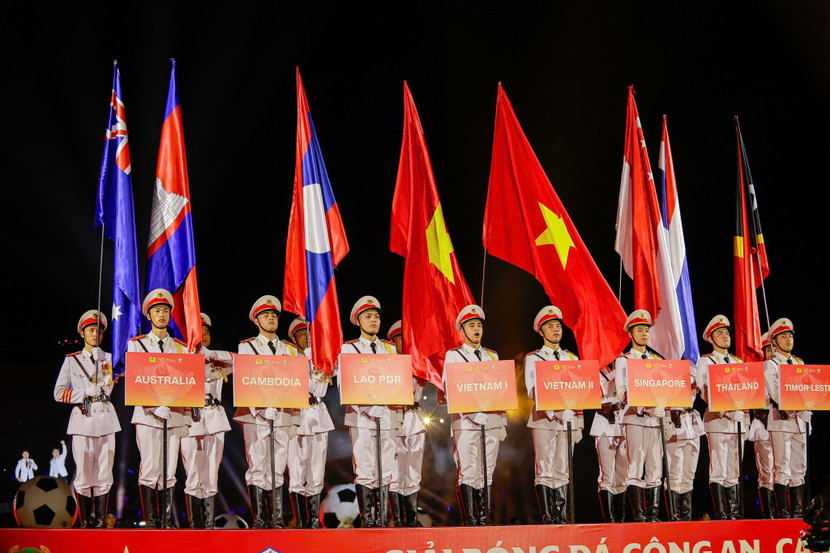 Đại diện các quốc gia tham dự Giải bóng đá Công an, Cảnh sát các nước ASEAN mở rộng 2025