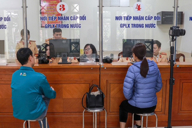 Từ ngày 1-3, những phần việc mới tiếp nhận đã được các đơn vị thuộc CATP vào cuộc nhịp nhàng Từ ngày 1-3, những phần việc mới tiếp nhận đã được các đơn vị thuộc CATP vào cuộc nhịp nhàng