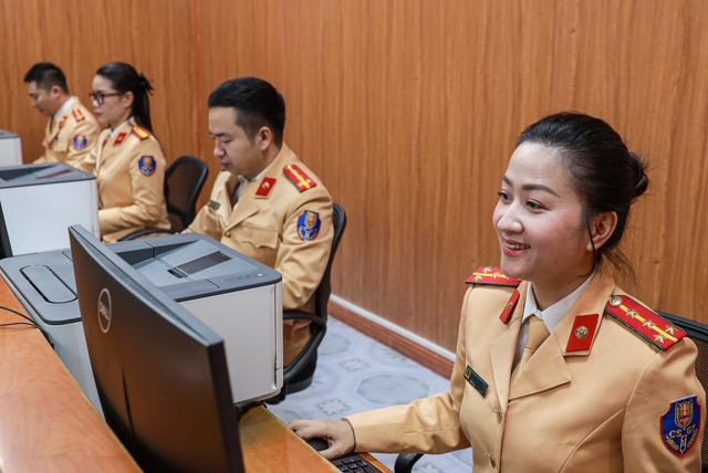 Ứng dụng công nghệ trong các quy trình, thủ tục