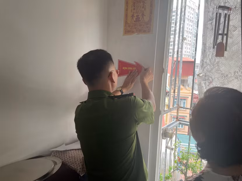 Chỉ dẫn lối thoát hiểm ở từng hộ gia đình, khu dân cư, cơ quan