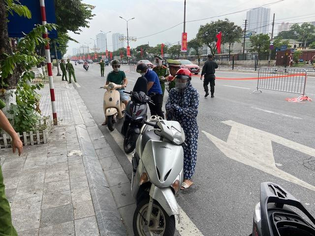 Trục Giải Phóng không quá đông người, phương tiện Trục Giải Phóng không quá đông người, phương tiện