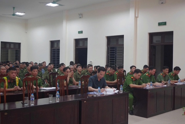 Toàn cảnh hội nghị Toàn cảnh hội nghị