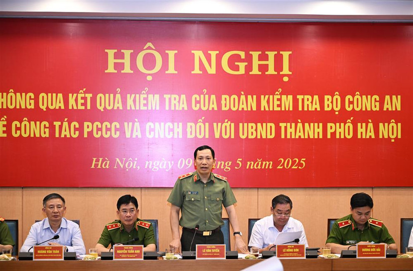 Thứ trưởng Lê Văn Tuyến phát biểu tại Hội nghị. Thứ trưởng Lê Văn Tuyến phát biểu tại Hội nghị.