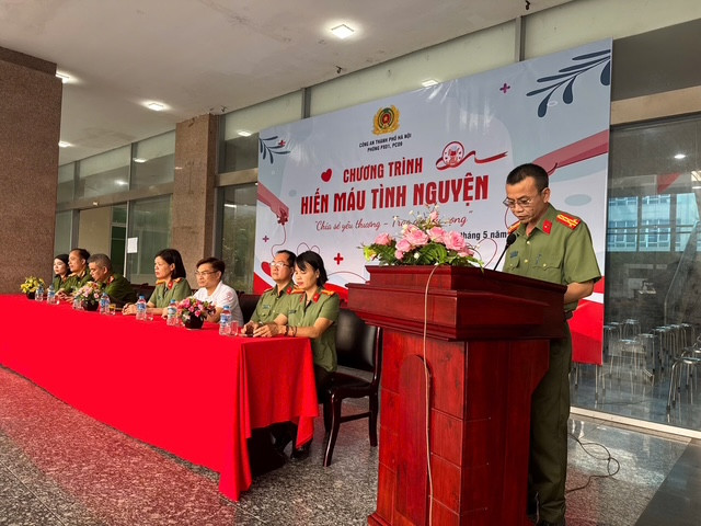 Ban tổ chức cảm ơn, tri ân những tấm lòng Với các chiến sỹ nghĩa vụ, tham gia chương trình sẽ là kỷ niệm đẹp Ban tổ chức cảm ơn, tri ân những tấm lòng Với các chiến sỹ nghĩa vụ, tham gia chương trình sẽ là kỷ niệm đẹp