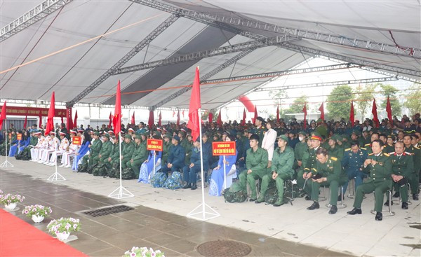 Các đơn vị tham dự Lễ giao, nhận quân huyện Gia Lâm năm 2025 Các đơn vị tham dự Lễ giao, nhận quân huyện Gia Lâm năm 2025